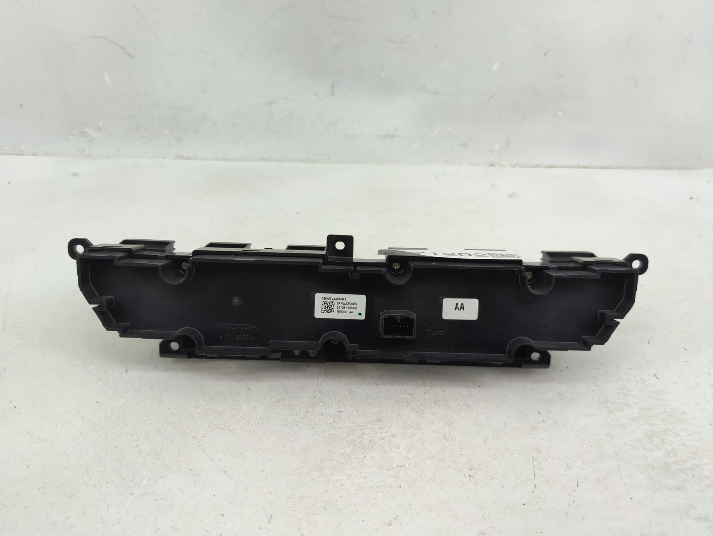2018-2020 Honda Accord Climate Control Module Temperature AC/Heater Replacement P/N:79610TVAA016M1 79610TVAA316M1 Fits OEM U