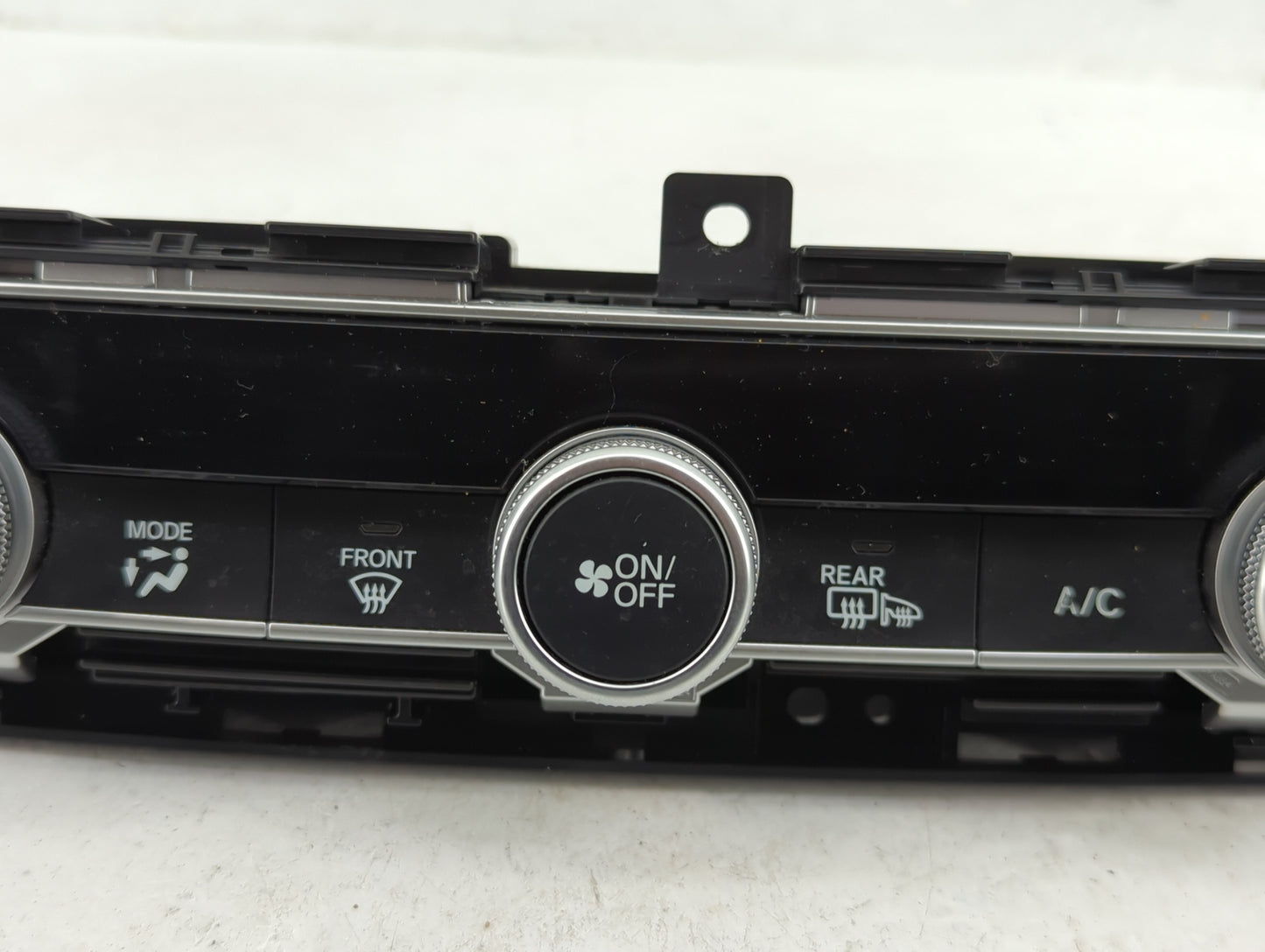 2018-2020 Honda Accord Climate Control Module Temperature AC/Heater Replacement P/N:79610TVAA316M1 Fits Fits 2018 2019 2020 