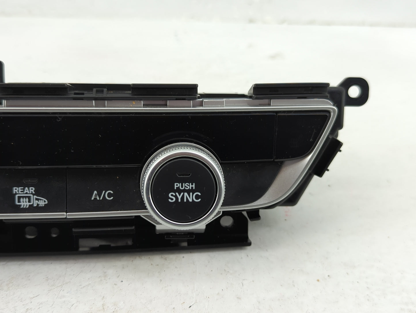 2018-2020 Honda Accord Climate Control Module Temperature AC/Heater Replacement P/N:79610TVAA316M1 Fits Fits 2018 2019 2020 