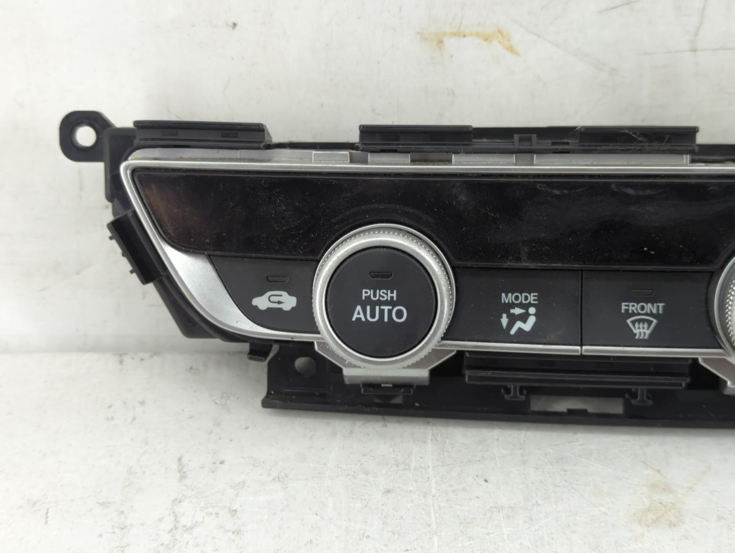 2018-2020 Honda Accord Climate Control Module Temperature AC/Heater Replacement P/N:79610TVAA016M1 79610TVAA316M1 Fits OEM U