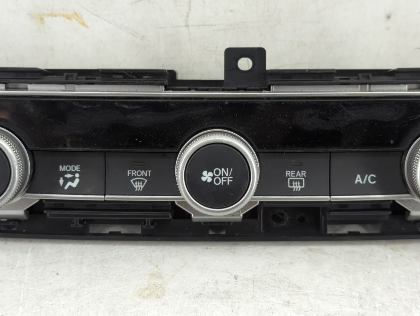 2018-2020 Honda Accord Climate Control Module Temperature AC/Heater Replacement P/N:79610TVAA016M1 79610TVAA316M1 Fits OEM U