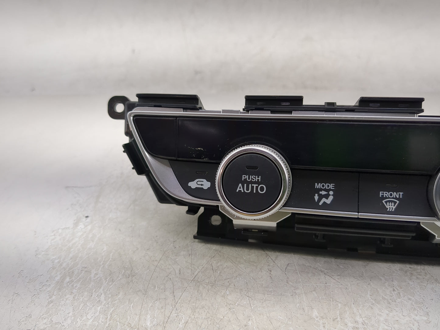 2018-2020 Honda Accord Climate Control Module Temperature AC/Heater Replacement P/N:79610TVAA316M1 Fits Fits 2018 2019 2020 