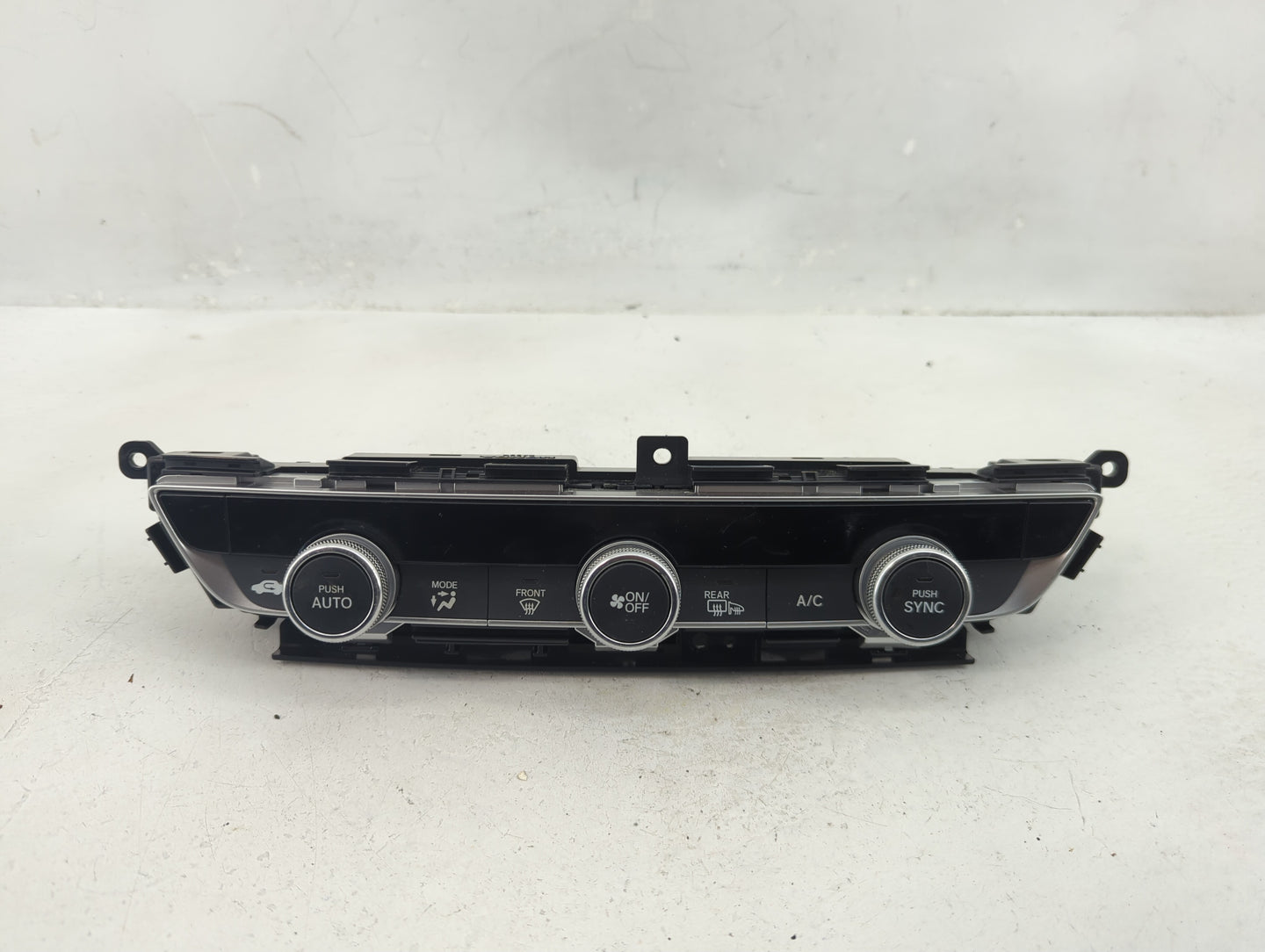 2018-2020 Honda Accord Climate Control Module Temperature AC/Heater Replacement P/N:79610TVAA316M1 Fits Fits 2018 2019 2020 