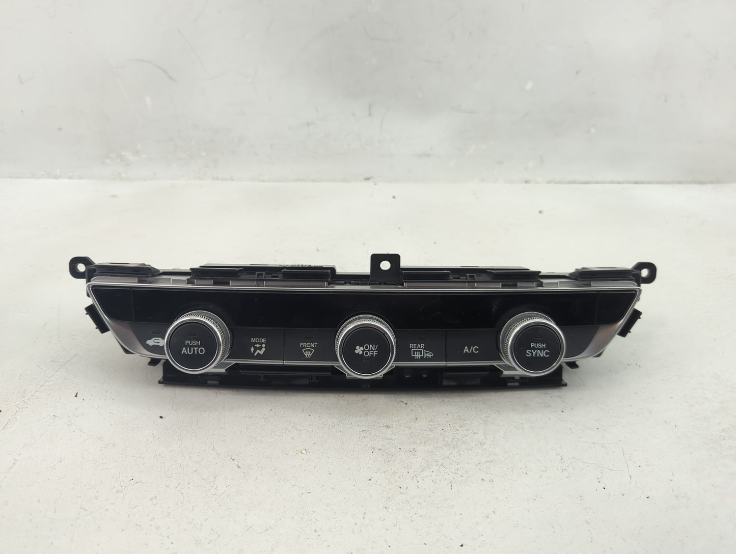 2018-2020 Honda Accord Climate Control Module Temperature AC/Heater Replacement P/N:79610TVAA316M1 Fits Fits 2018 2019 2020 