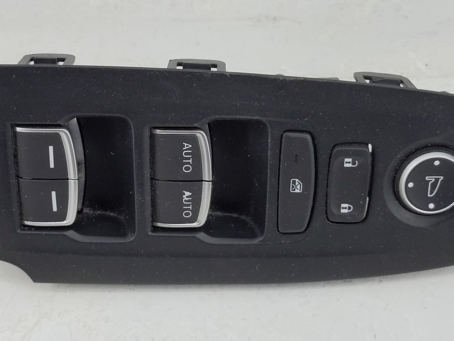 2018-2022 Honda Accord Master Power Window Switch Replacement Driver Side Left P/N:M74046 Fits Fits 2018 2019 2020 2021 2022
