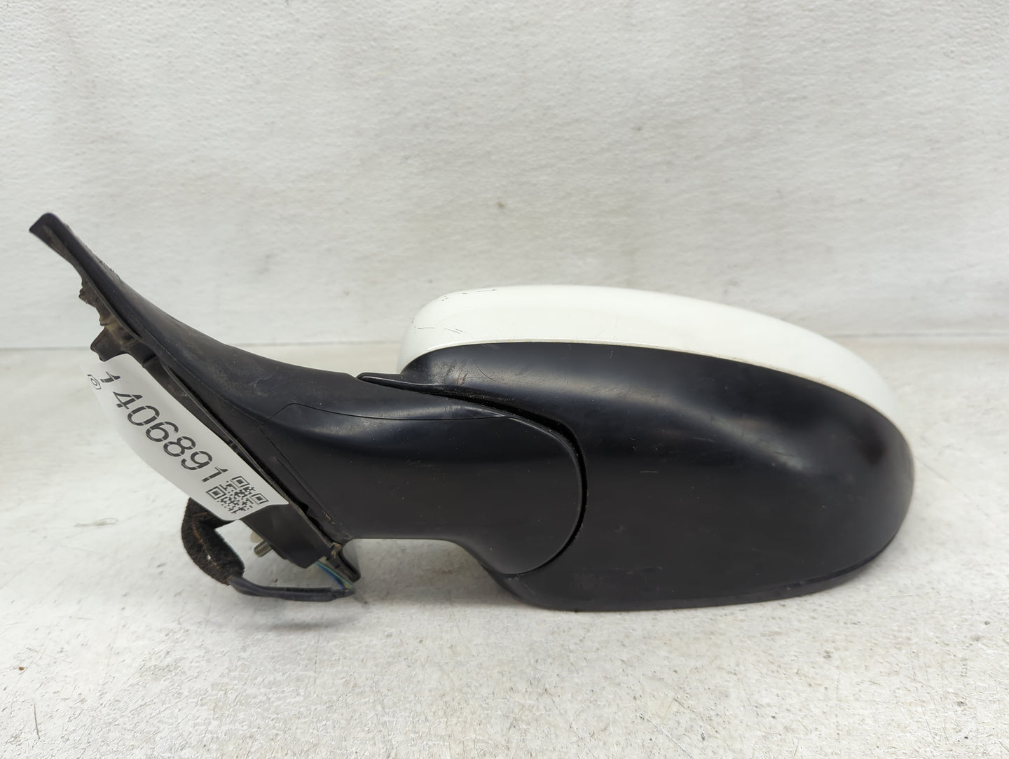 2018-2022 Honda Accord Driver Side View Mirror - Left Door Mirror OEM Used - Oemusedautoparts1.com