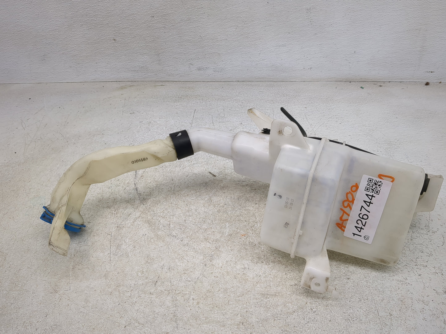 2018-2022 Honda Accord Windshield Washer Fluid Reservoir Bottle Oem - Oemusedautoparts1.com