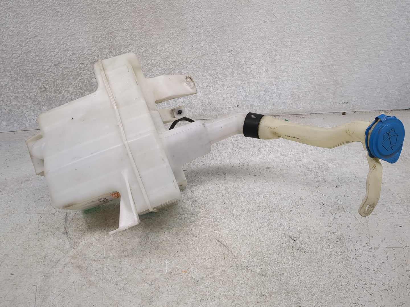 2018-2022 Honda Accord Windshield Washer Fluid Reservoir Bottle Oem - Oemusedautoparts1.com