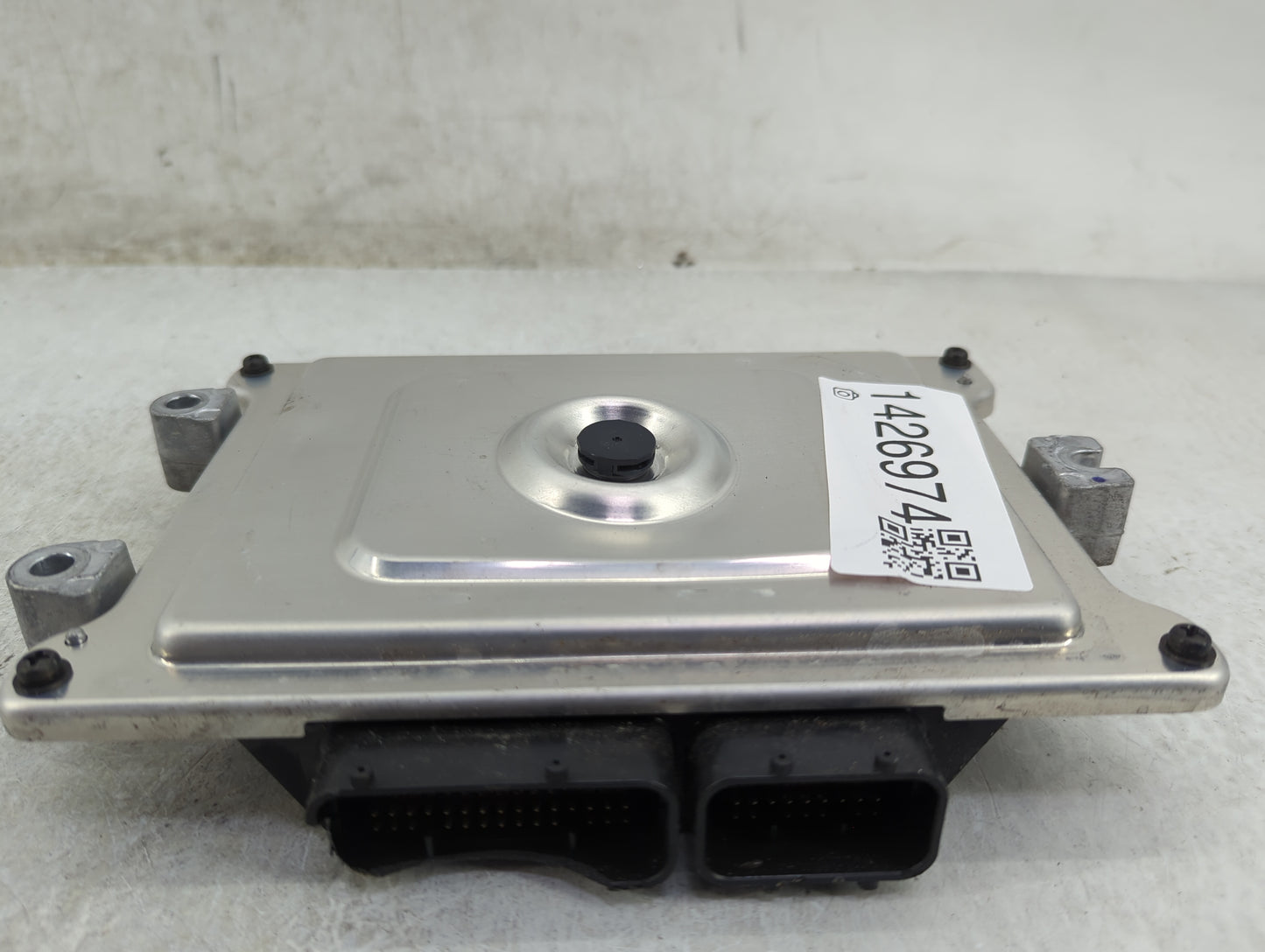 2018-2020 Honda Accord PCM Engine Control Computer ECU ECM PCU OEM P/N:37820-6A0-A84 Fits Fits 2018 2019 2020 OEM Used Auto 