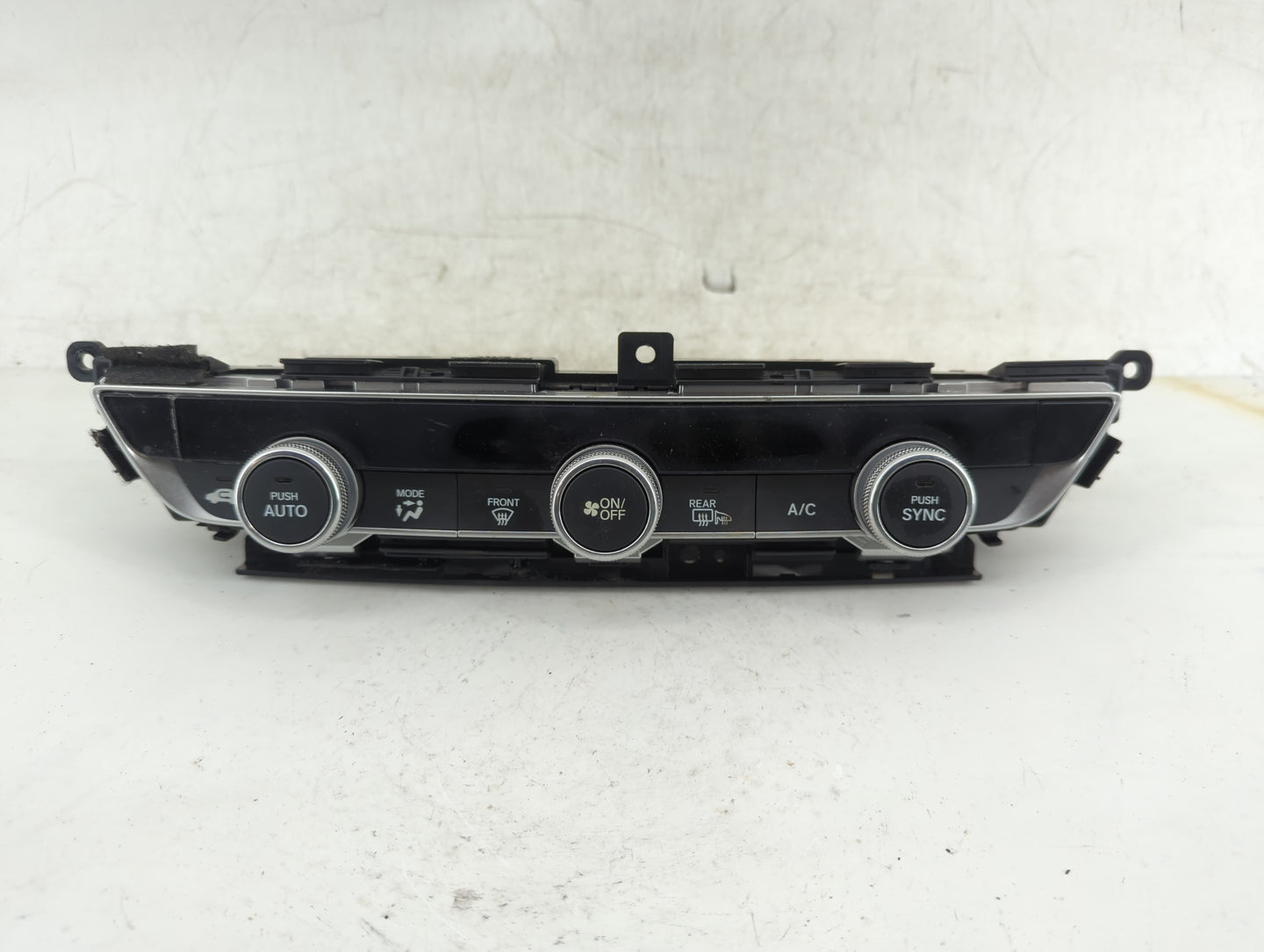 2018-2020 Honda Accord Climate Control Module Temperature AC/Heater Replacement P/N:79610TVAA316M1 Fits Fits 2018 2019 2020 