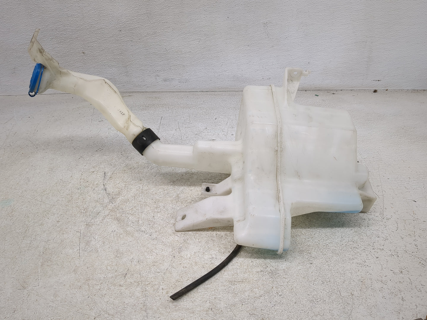 2018-2022 Honda Accord Windshield Washer Fluid Reservoir Bottle Oem - Oemusedautoparts1.com