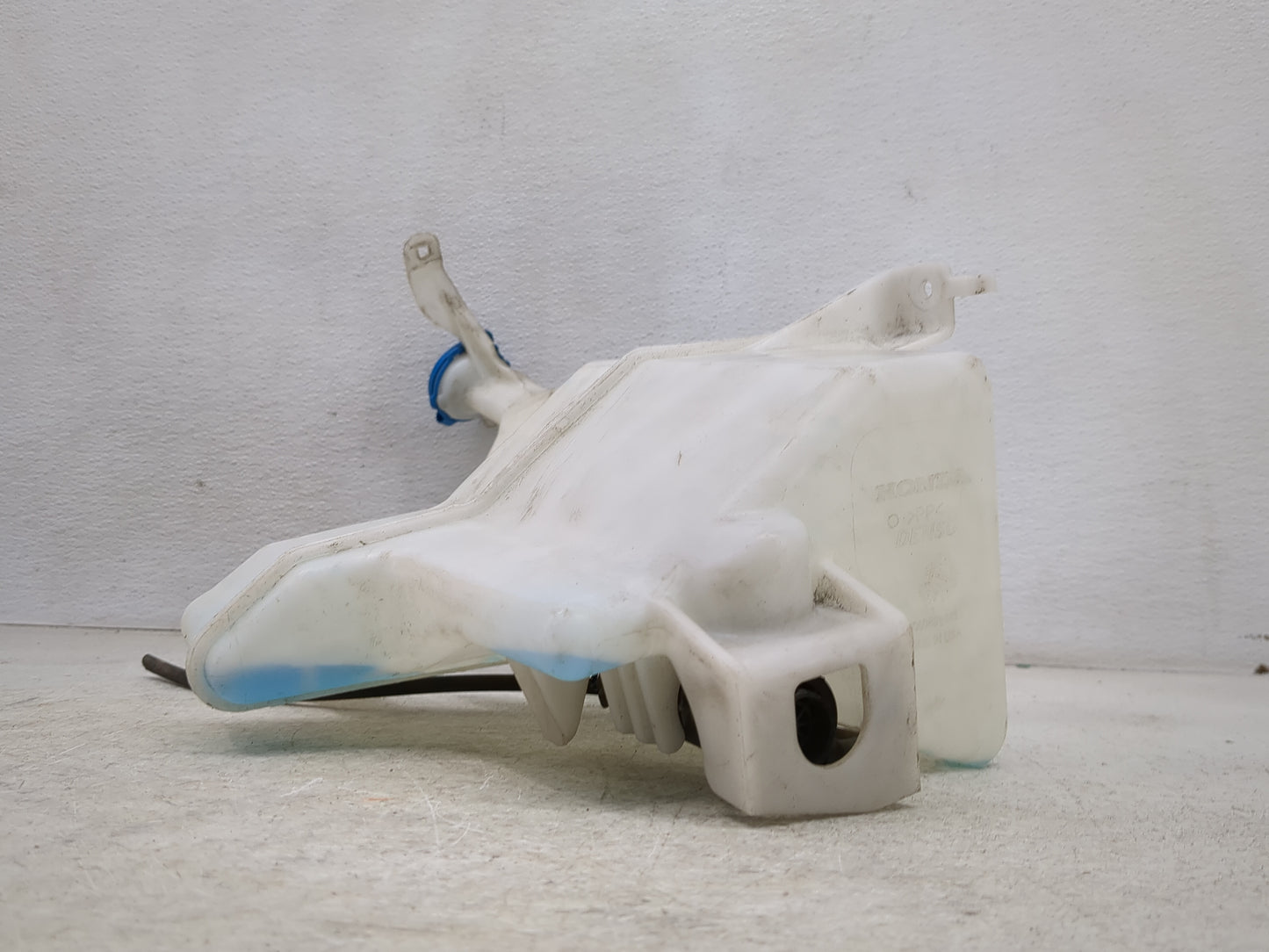 2018-2022 Honda Accord Windshield Washer Fluid Reservoir Bottle Oem - Oemusedautoparts1.com