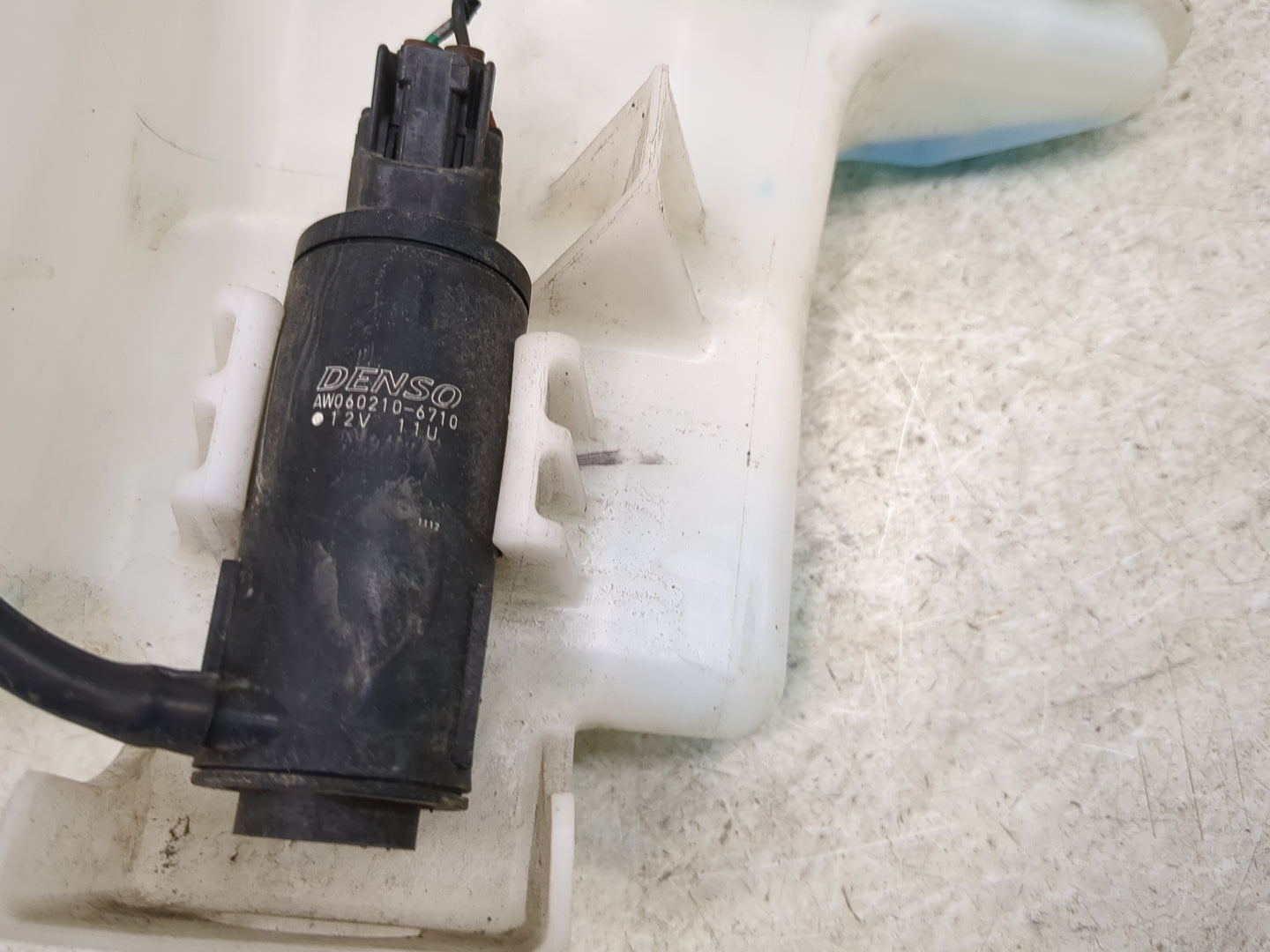 2018-2022 Honda Accord Windshield Washer Fluid Reservoir Bottle Oem - Oemusedautoparts1.com