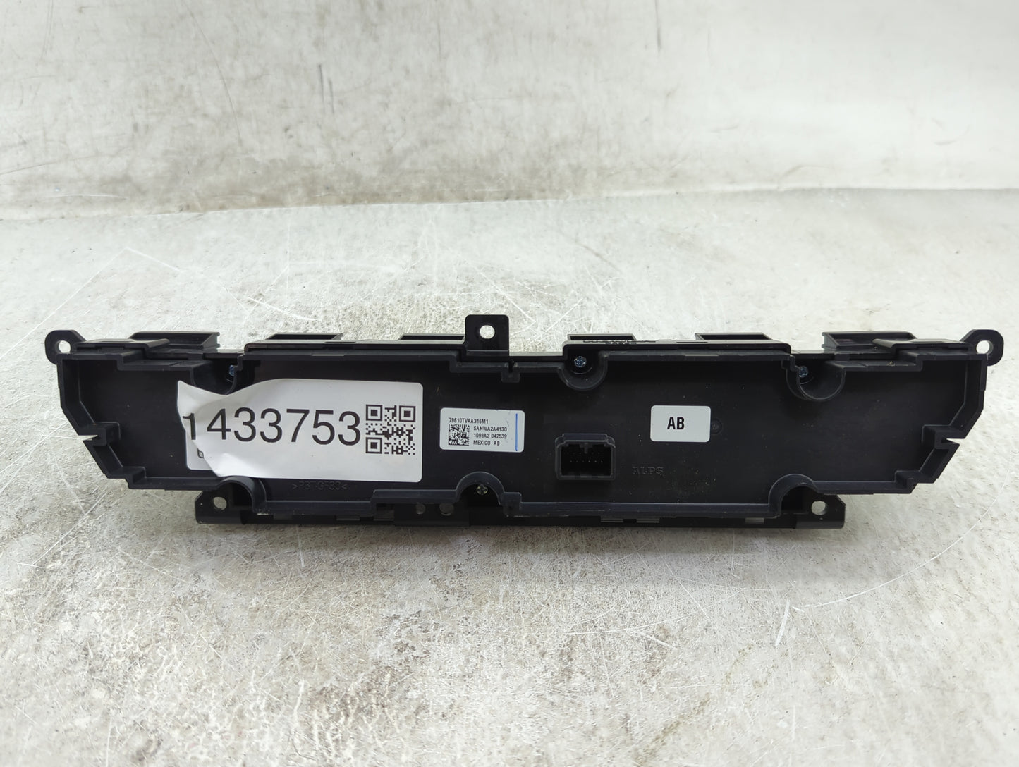 2018-2022 Honda Accord Climate Control Module Temperature AC/Heater Replacement P/N:79610TVAA316M1 Fits OEM Used Auto Parts 