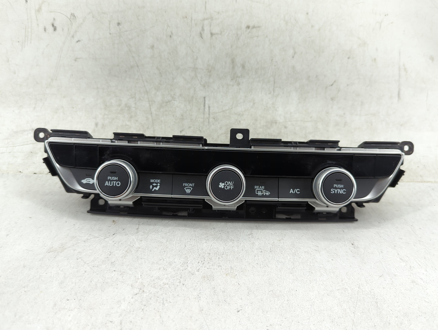 2018-2022 Honda Accord Climate Control Module Temperature AC/Heater Replacement P/N:79610TVAA516M1 SANWA2A415G Fits OEM Used