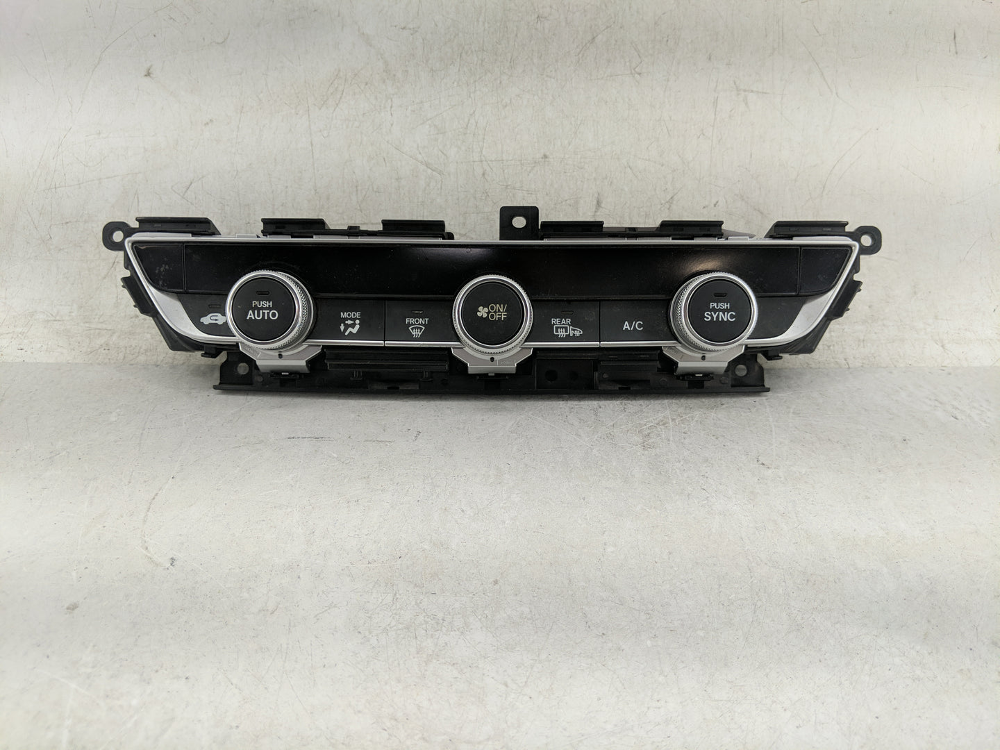 2018-2020 Honda Accord Climate Control Module Temperature AC/Heater Replacement P/N:79610TVAA316M1 SANWA2A413G Fits OEM Used