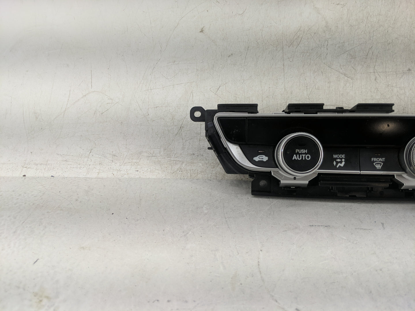 2018-2020 Honda Accord Climate Control Module Temperature AC/Heater Replacement P/N:79610TVAA316M1 SANWA2A413G Fits OEM Used