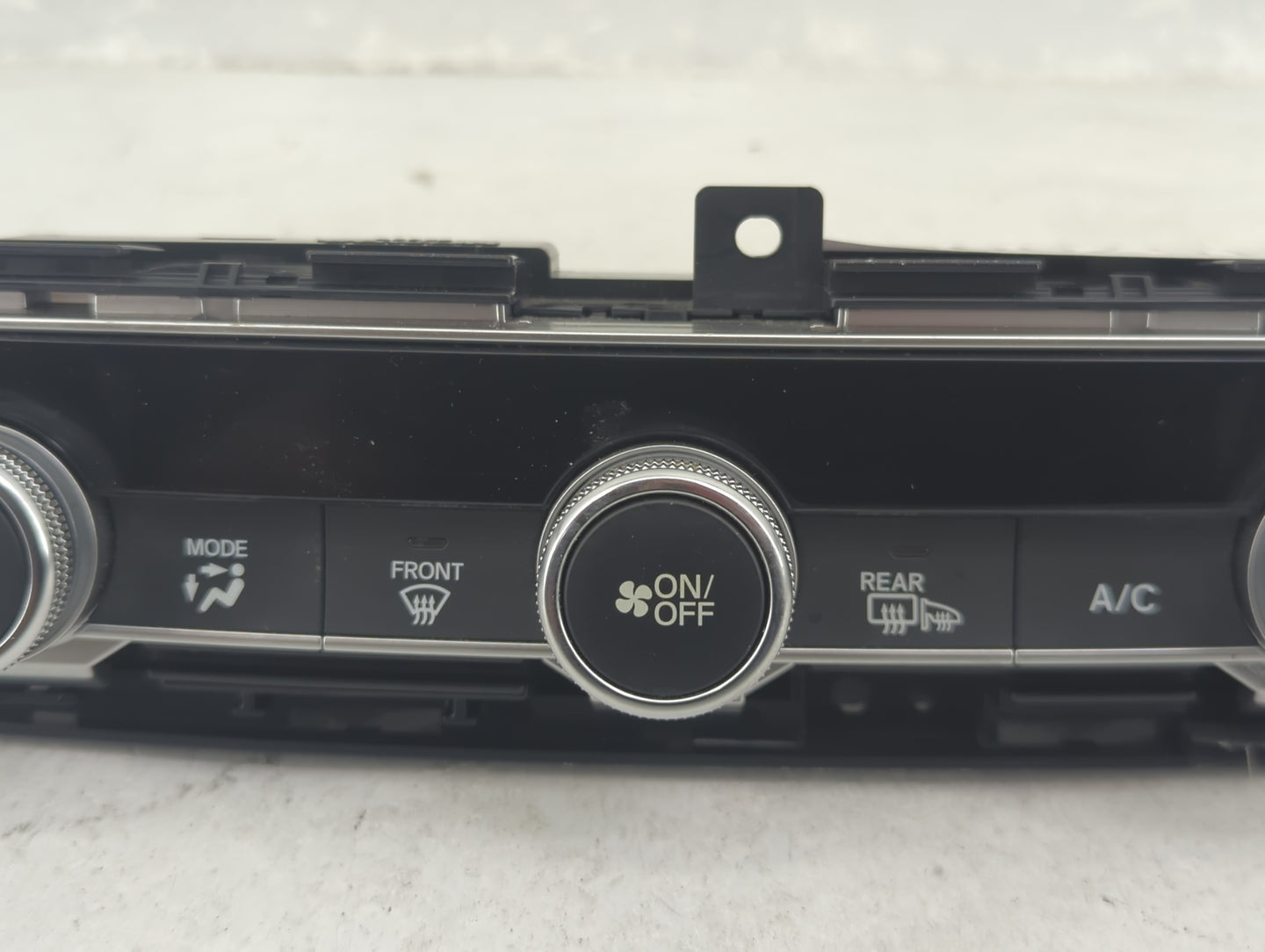 2018-2022 Honda Accord Climate Control Module Temperature AC/Heater Replacement P/N:79610TVAA316M1 Fits OEM Used Auto Parts 