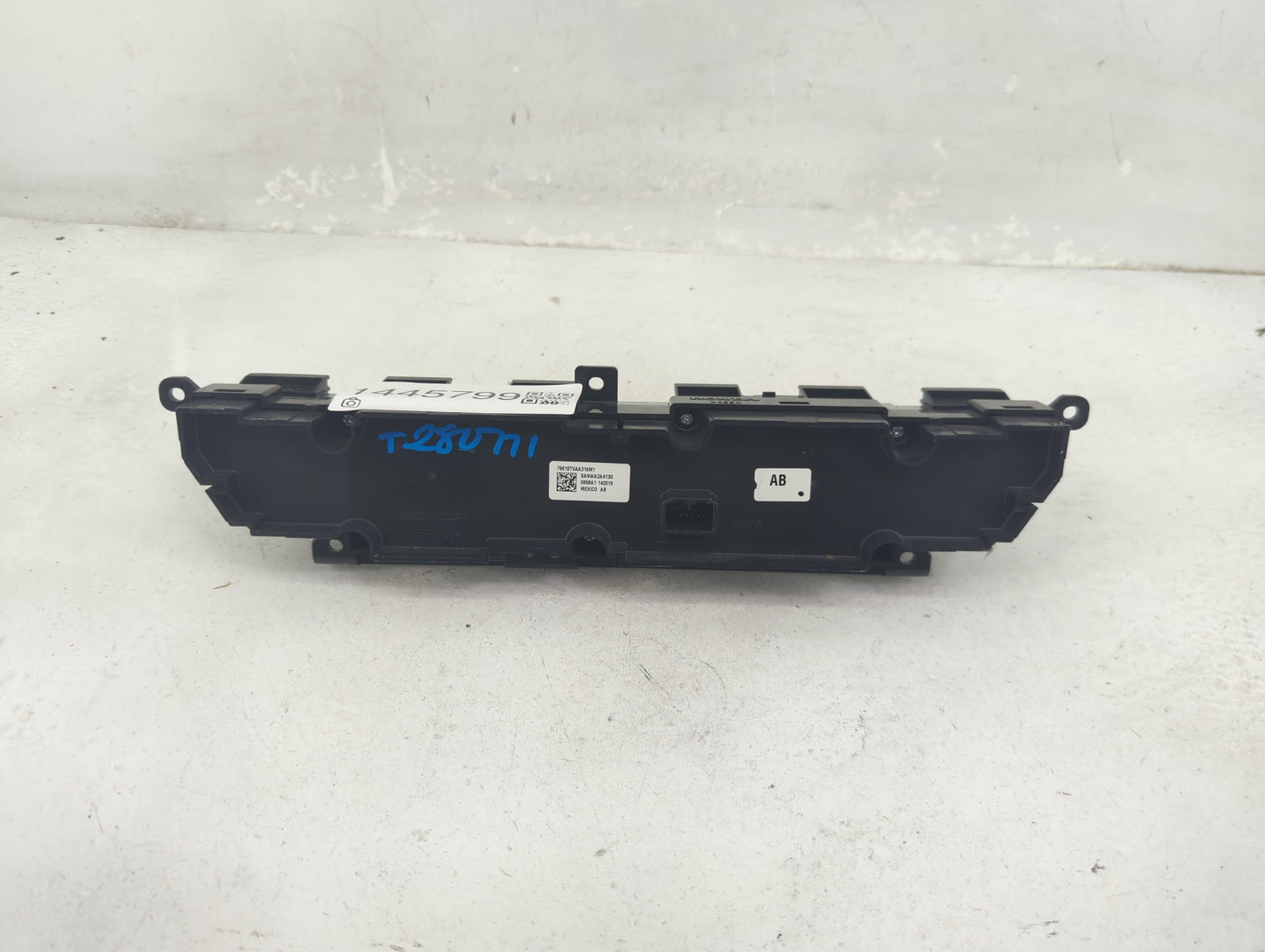 2018-2022 Honda Accord Climate Control Module Temperature AC/Heater Replacement P/N:79610TVAA316M1 Fits OEM Used Auto Parts 