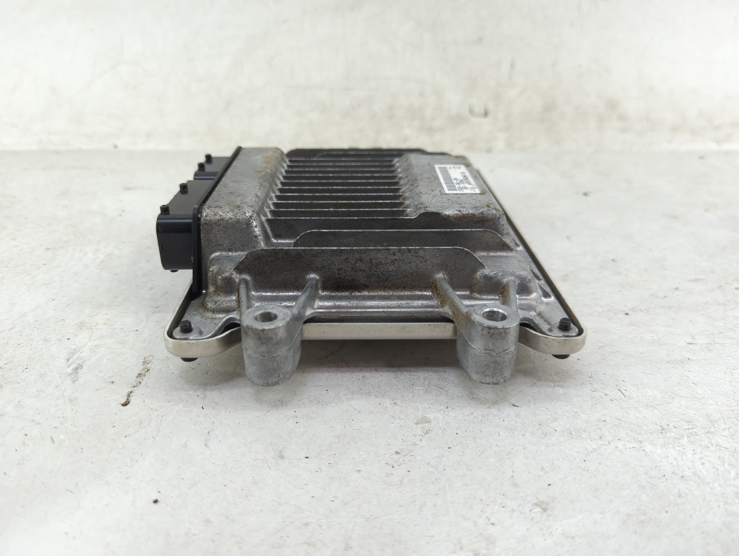 2018-2020 Honda Accord PCM Engine Control Computer ECU ECM PCU OEM P/N:37820-6A0-A06 Fits Fits 2018 2019 2020 OEM Used Auto 