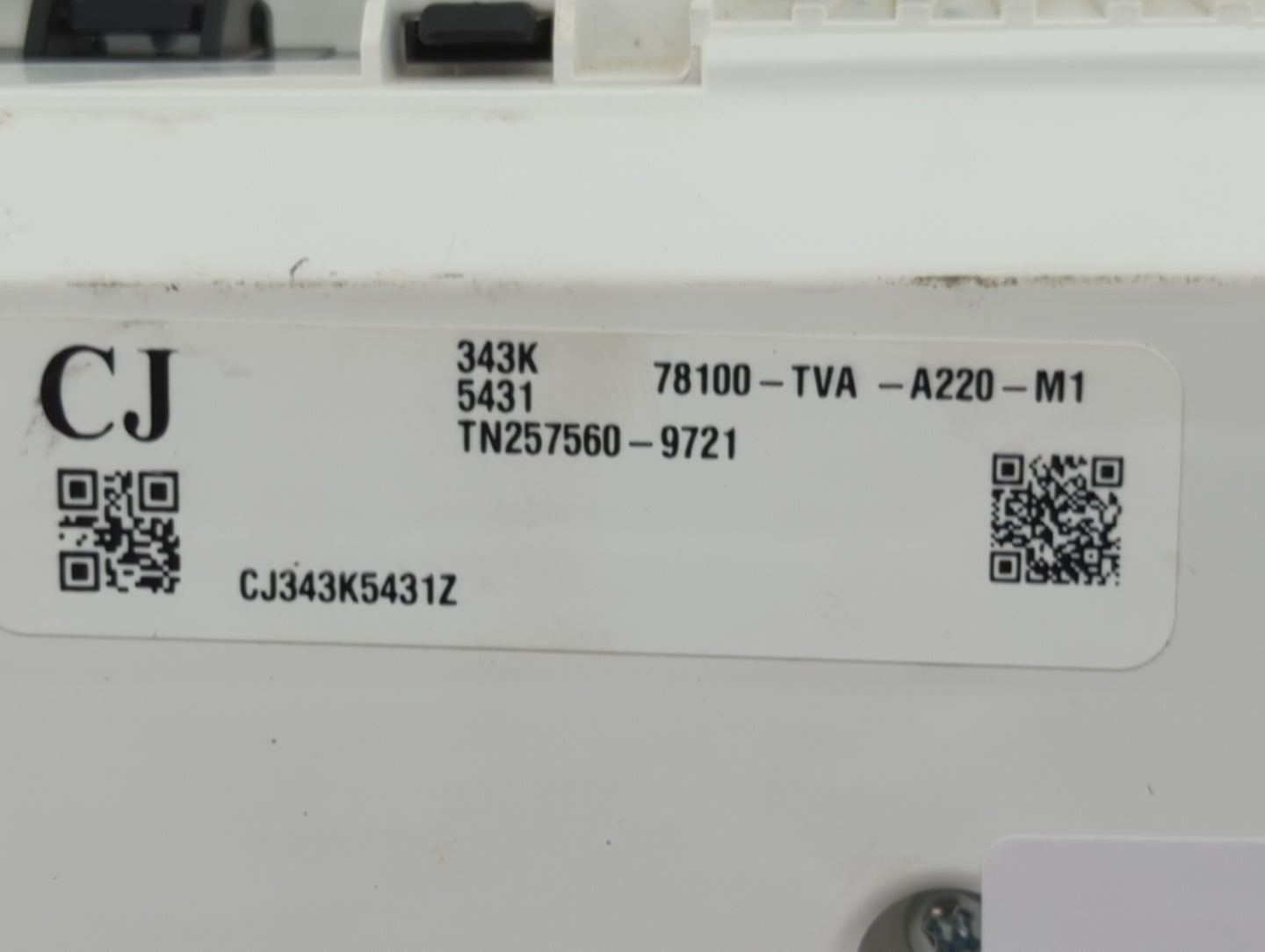 2018-2020 Honda Accord Instrument Cluster Speedometer Gauges P/N:78100-TVA-A220-M1 TN257560-9721 Miles: Fits Fits 2018 2019 