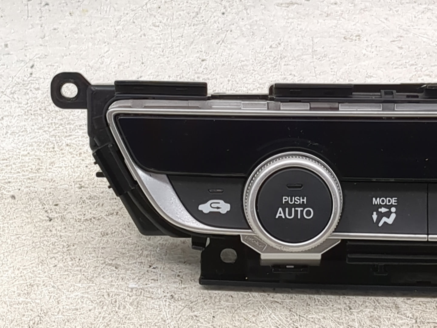 2018-2020 Honda Accord Climate Control Module Temperature AC/Heater Replacement P/N:79610TVAA016M1 Fits Fits 2018 2019 2020 