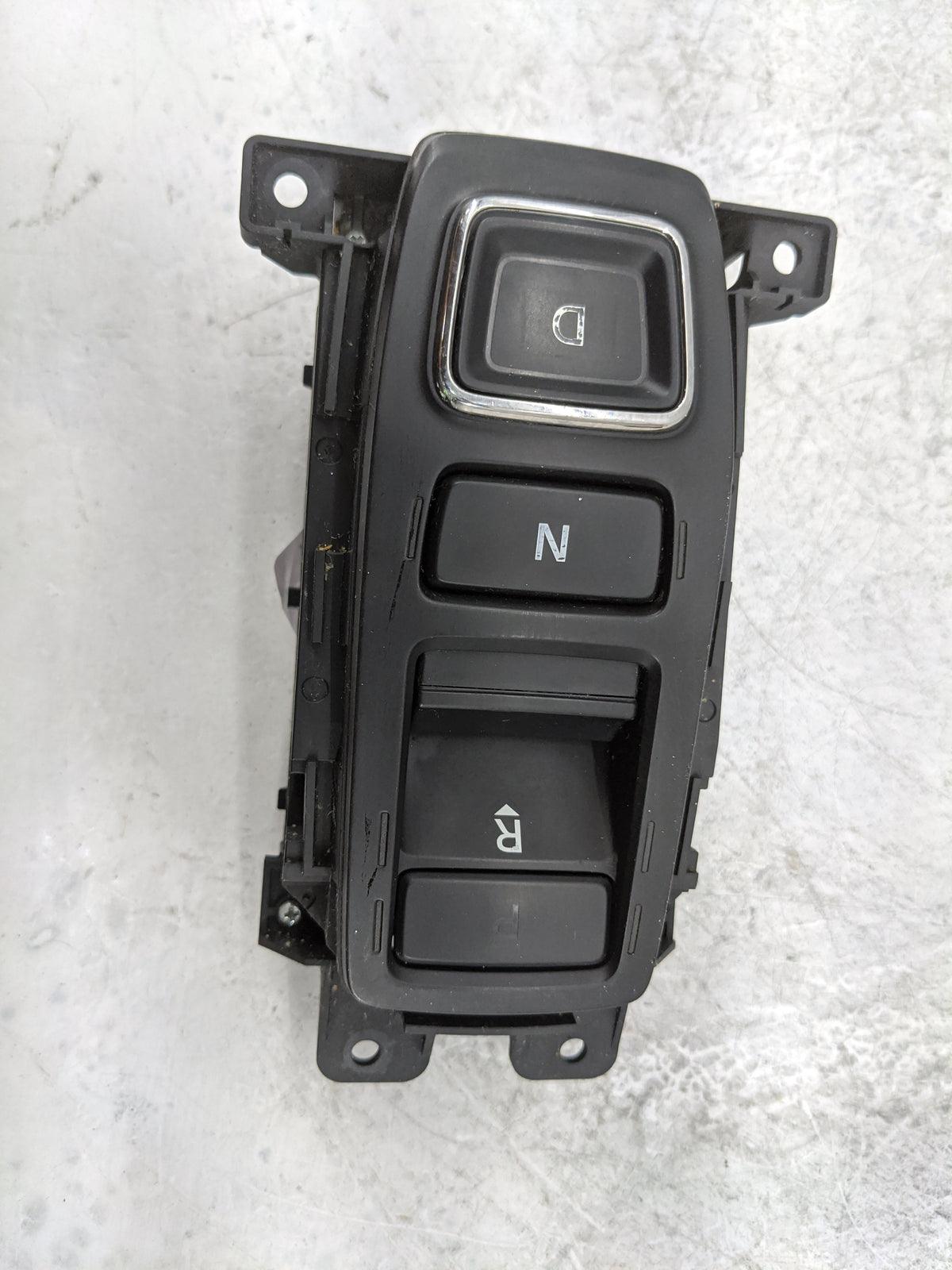 2018 Honda Accord Floor Console Assembly Shifter - Oemusedautoparts1.com
