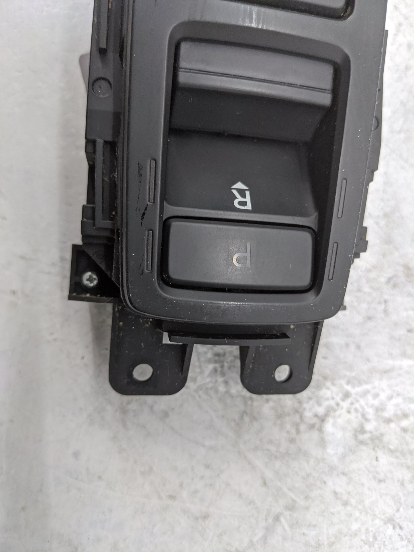 2018 Honda Accord Floor Console Assembly Shifter - Oemusedautoparts1.com