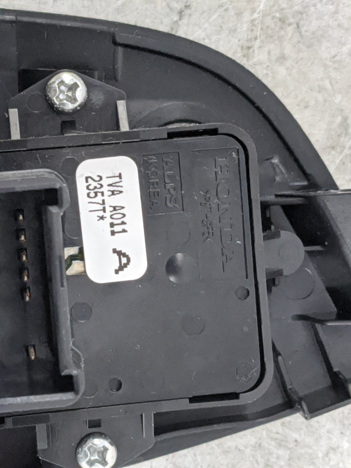 2018-2022 Honda Accord Master Power Window Switch Replacement Driver Side Left P/N:TVA A011 M64590 Fits OEM Used Auto Parts 