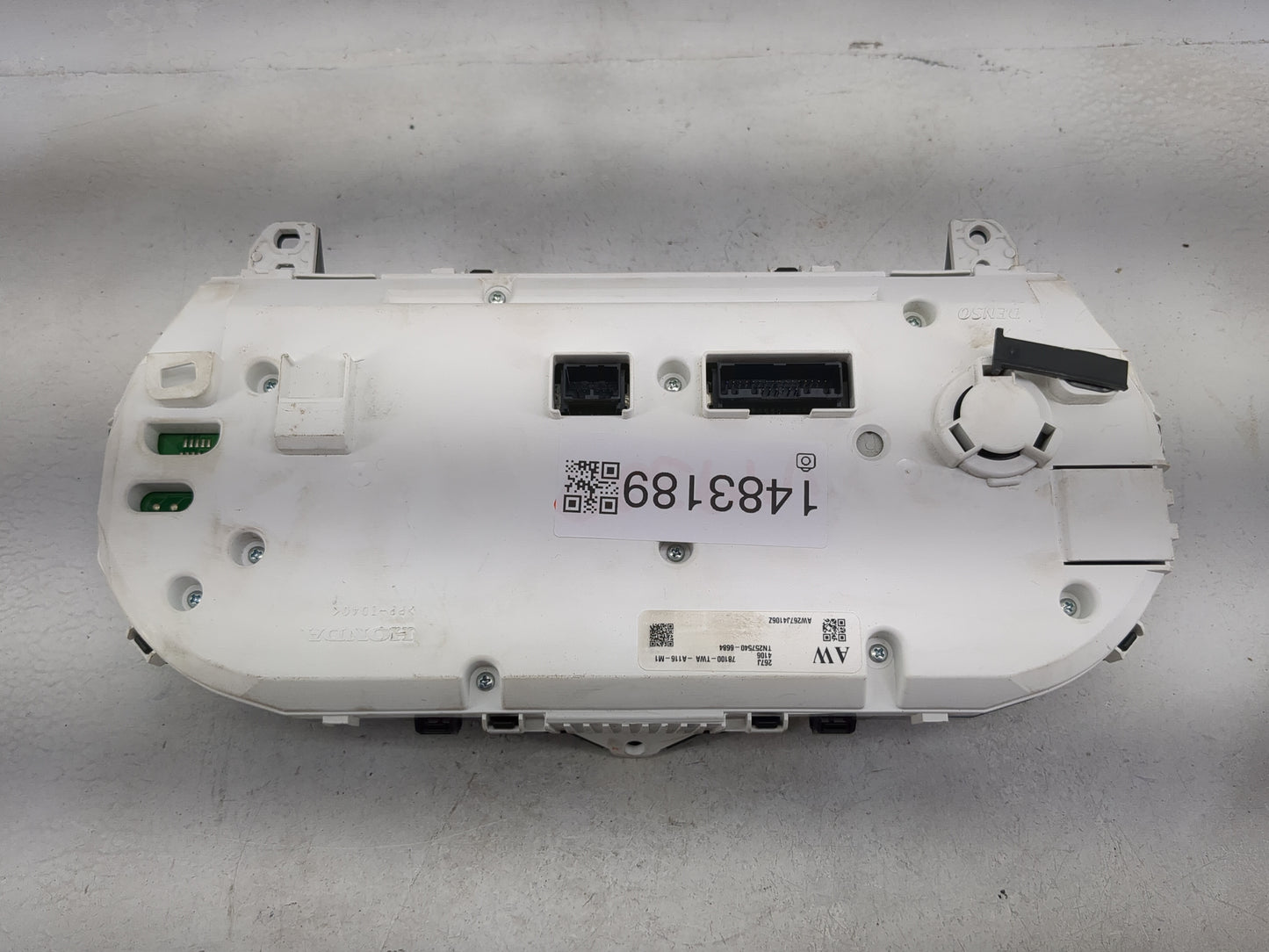 2018-2020 Honda Accord Instrument Cluster Speedometer Gauges P/N:78100-TWA-A116-M1 TN257540-6684 Miles: Fits Fits 2018 2019 