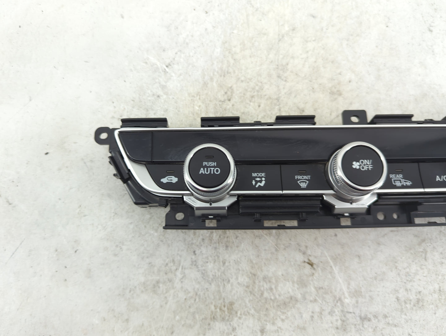 2018-2022 Honda Accord Climate Control Module Temperature AC/Heater Replacement Fits Fits 2018 2019 2020 2021 2022 OEM Used 