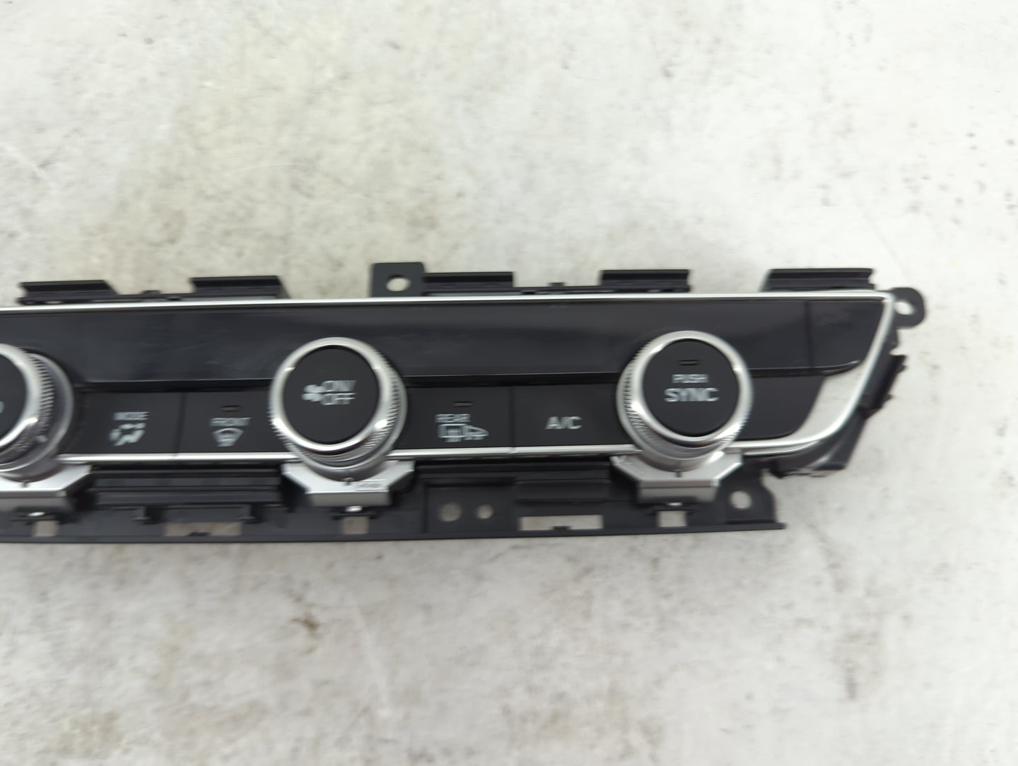 2018-2022 Honda Accord Climate Control Module Temperature AC/Heater Replacement Fits Fits 2018 2019 2020 2021 2022 OEM Used 