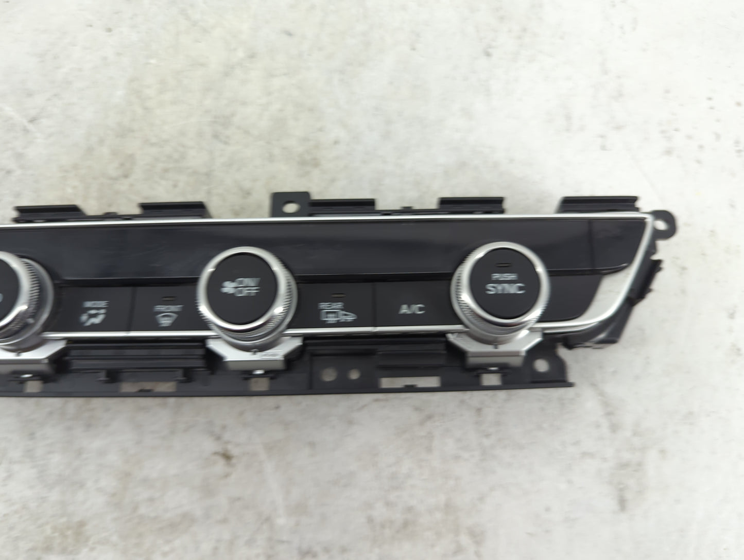 2018-2022 Honda Accord Climate Control Module Temperature AC/Heater Replacement Fits Fits 2018 2019 2020 2021 2022 OEM Used 