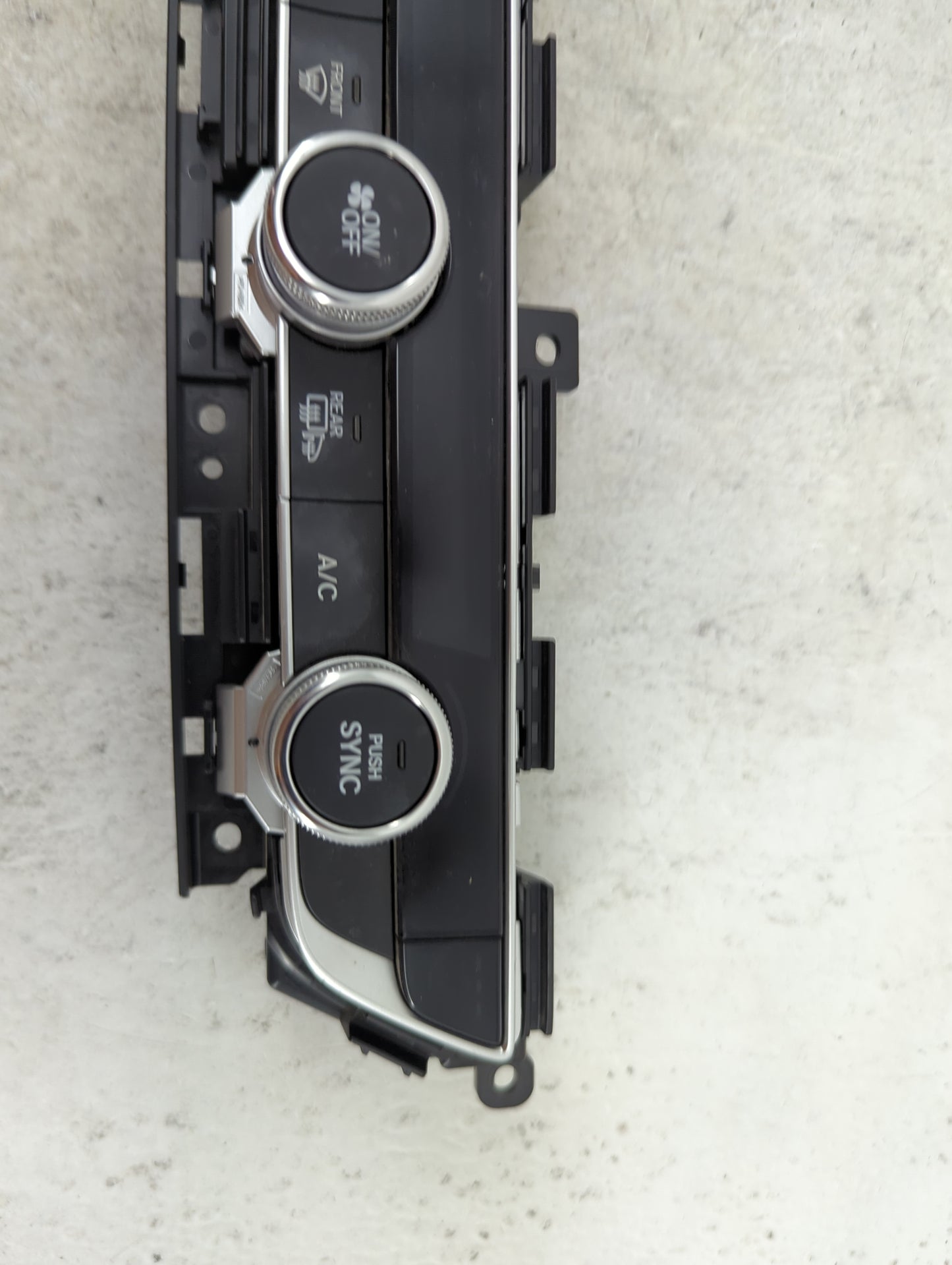 2018-2020 Honda Accord Climate Control Module Temperature AC/Heater Replacement Fits Fits 2018 2019 2020 OEM Used Auto Parts
