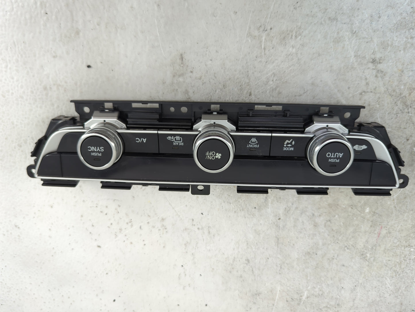 2018-2020 Honda Accord Climate Control Module Temperature AC/Heater Replacement P/N:79610TVAA316M1 SANWA2A413G Fits OEM Used