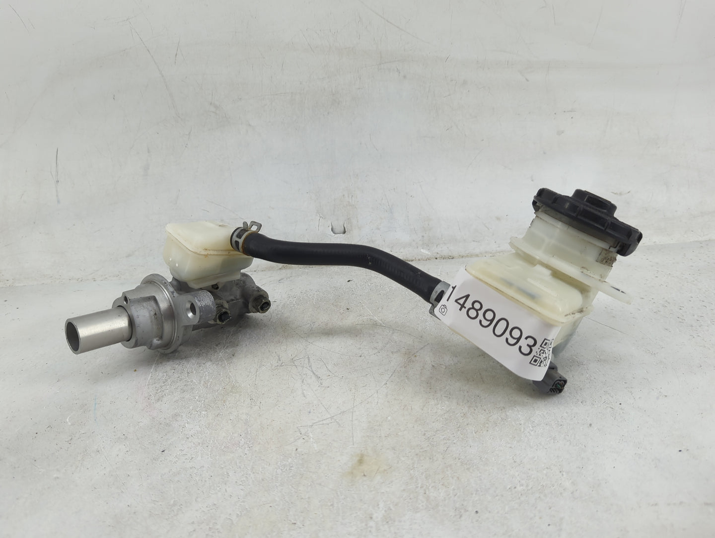 2021-2022 Honda Accord Brake Master Cylinder - Oemusedautoparts1.com