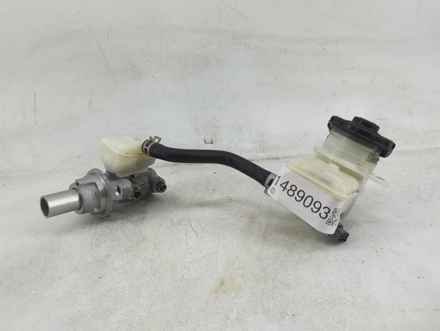 2021-2022 Honda Accord Brake Master Cylinder - Oemusedautoparts1.com