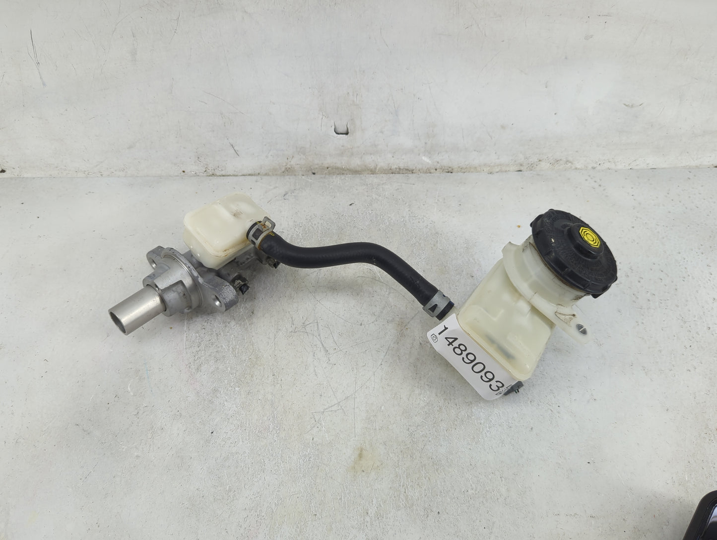 2021-2022 Honda Accord Brake Master Cylinder - Oemusedautoparts1.com