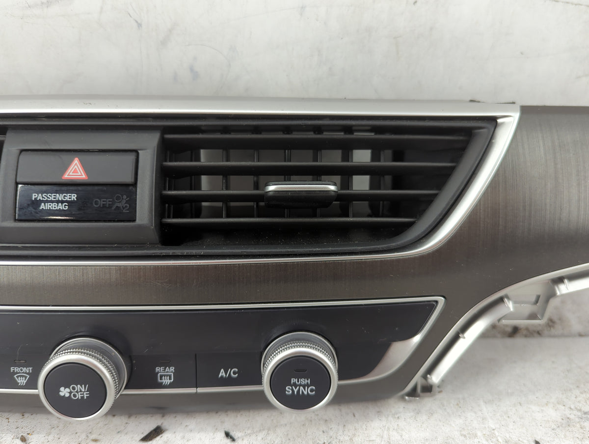 2018-2020 Honda Accord Climate Control Module Temperature AC/Heater Replacement P/N:79610TVAA016M1 SANWA2A409G Fits OEM Used