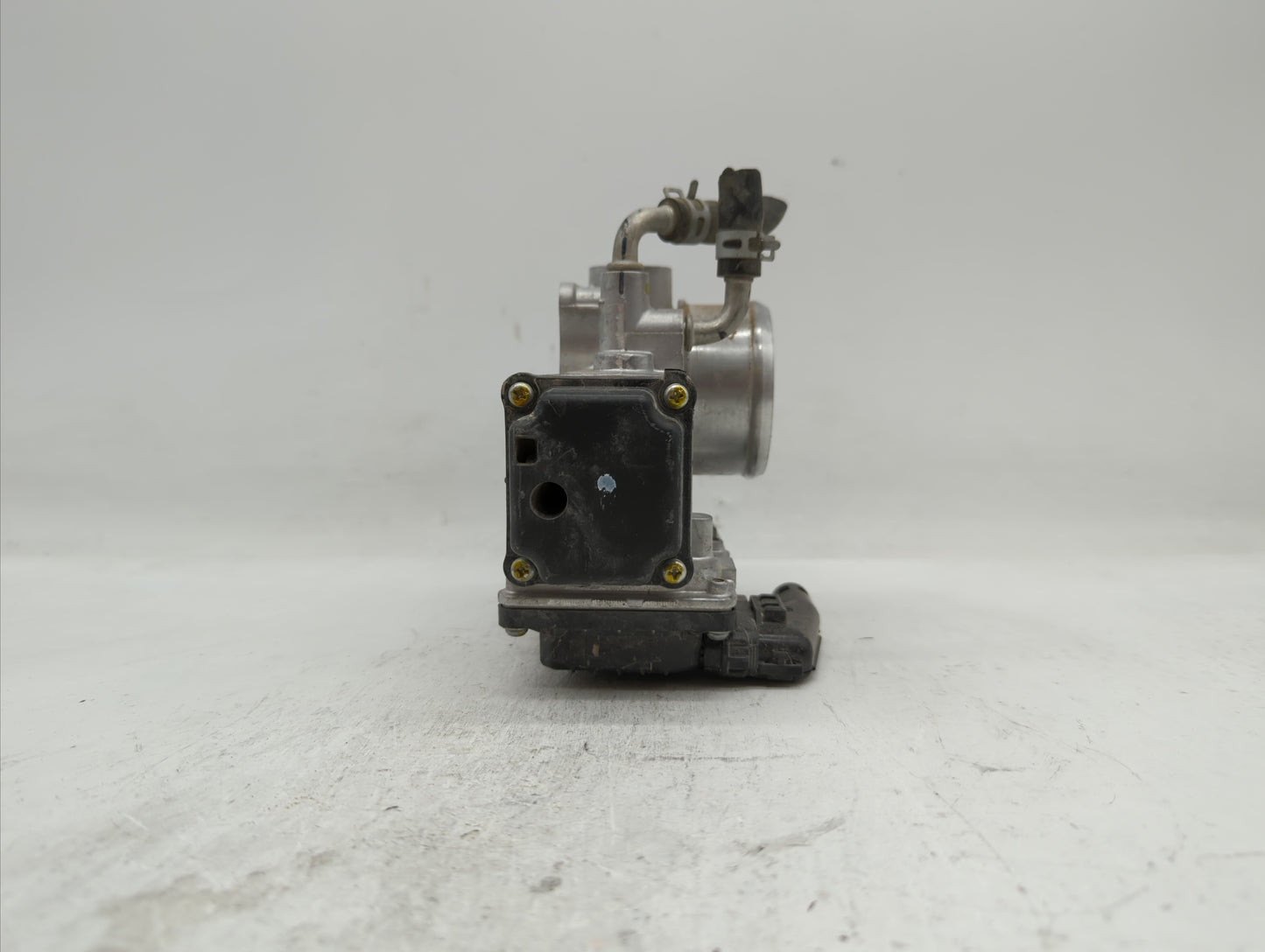 2018-2019 Honda Accord Throttle Body P/N:GMG9A Fits Fits 2016 2017 2018 2019 OEM Used Auto Parts - Oemusedautoparts1.com