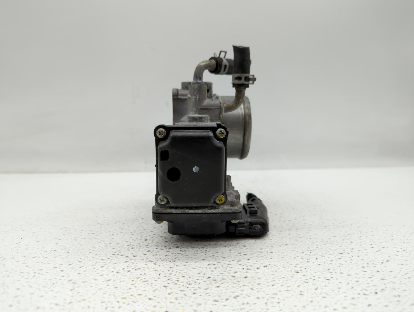 2018-2019 Honda Accord Throttle Body P/N:GMG9A Fits Fits 2016 2017 2018 2019 OEM Used Auto Parts - Oemusedautoparts1.com