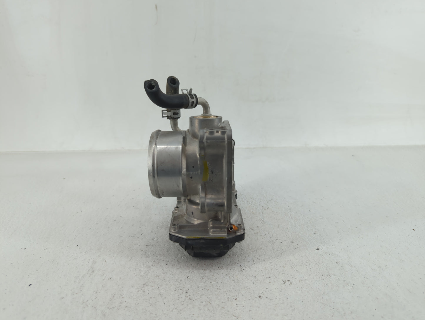 2018-2022 Honda Accord Throttle Body P/N:GMG9A Fits Fits 2016 2017 2018 2019 2020 2021 2022 OEM Used Auto Parts - Oemusedaut