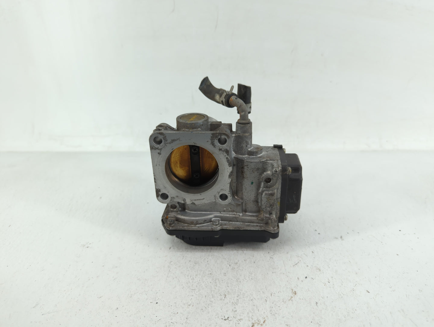 2018-2022 Honda Accord Throttle Body P/N:GMG9A Fits Fits 2016 2017 2018 2019 2020 2021 2022 OEM Used Auto Parts - Oemusedaut
