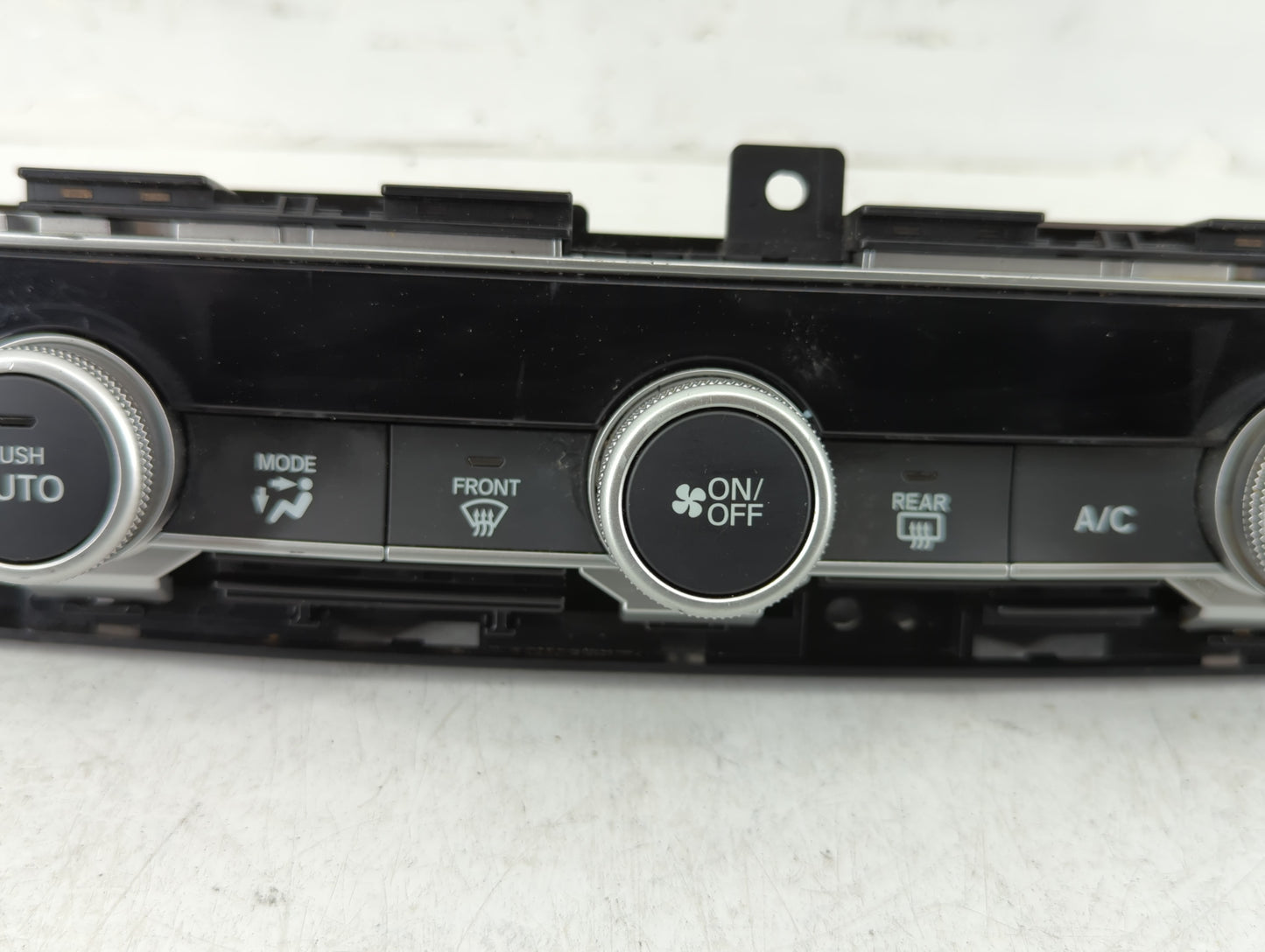 2018-2020 Honda Accord Climate Control Module Temperature AC/Heater Replacement P/N:1088B1 AA 2348B3 064506 Fits OEM Used Au