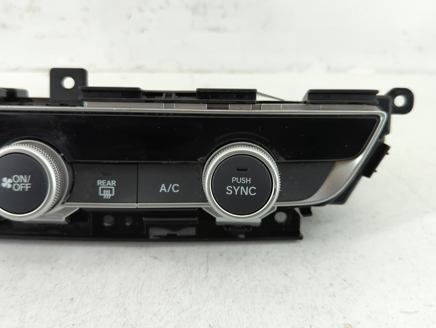 2018-2020 Honda Accord Climate Control Module Temperature AC/Heater Replacement P/N:1088B1 AA 2348B3 064506 Fits OEM Used Au