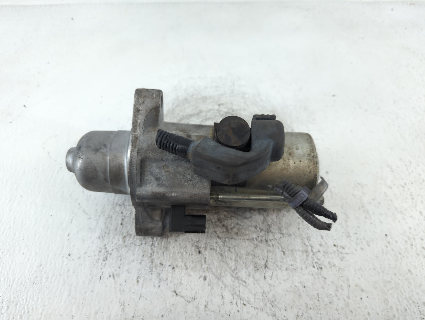 2018-2020 Honda Accord Car Starter Motor Solenoid OEM P/N:SM-75014 Fits Fits 2018 2019 2020 OEM Used Auto Parts - Oemusedaut