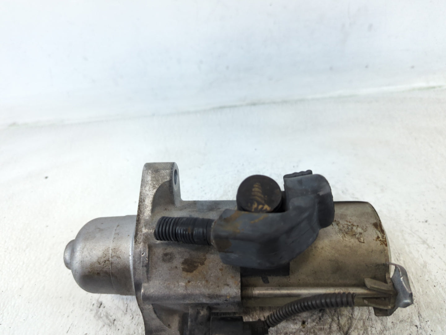 2018-2020 Honda Accord Car Starter Motor Solenoid OEM P/N:SM-75014 Fits Fits 2018 2019 2020 OEM Used Auto Parts - Oemusedaut