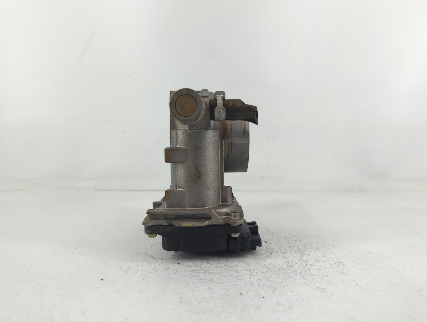 2017-2022 Honda Accord Throttle Body P/N:GMF9D 80207 Fits Fits 2017 2018 2019 2020 2021 2022 OEM Used Auto Parts - Oemusedau