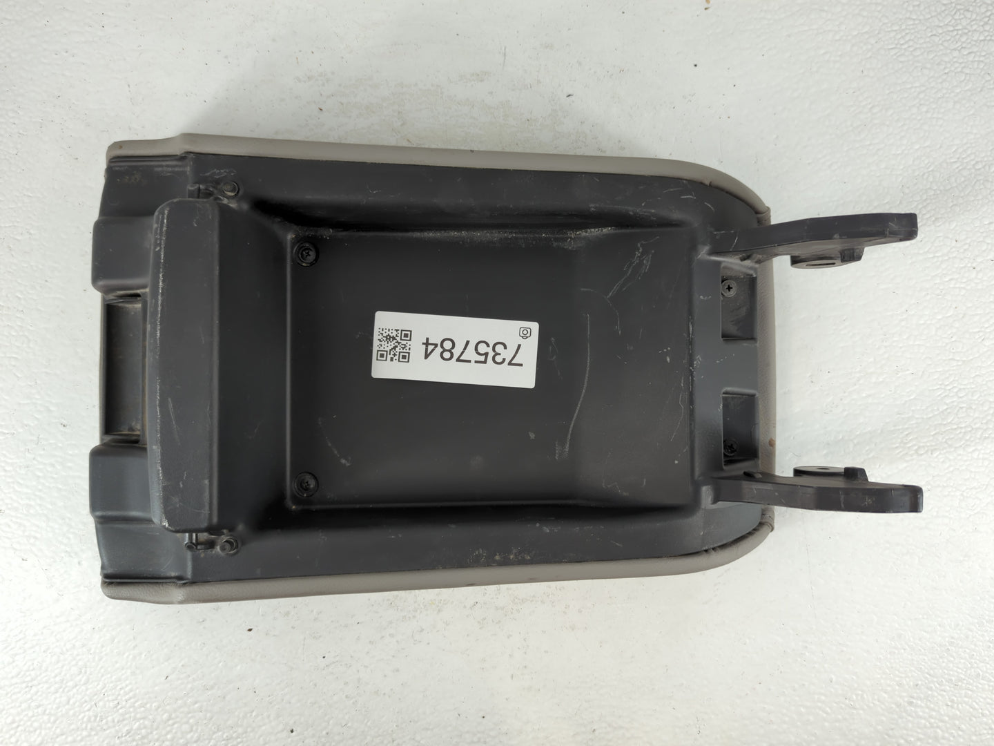 2018 Honda Accord Center Console Armrest Cover Lid Fits OEM Used Auto Parts - Oemusedautoparts1.com