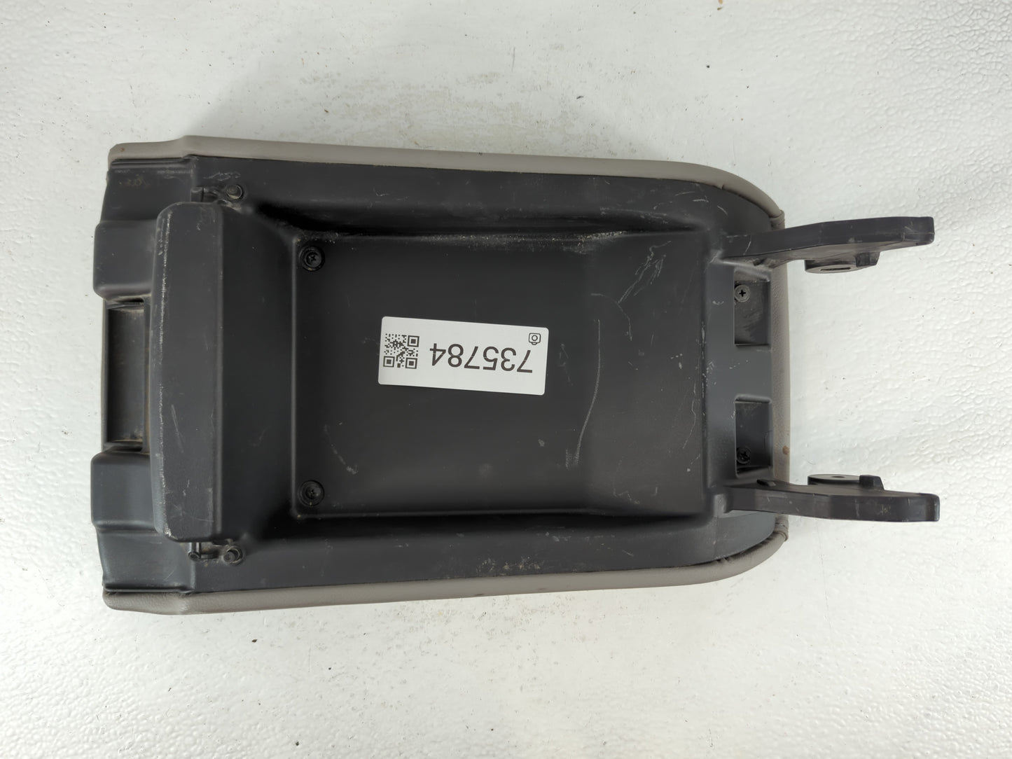 2018 Honda Accord Center Console Armrest Cover Lid Fits OEM Used Auto Parts - Oemusedautoparts1.com